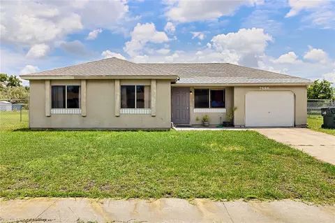 7586 Mesa St, North Port, FL 34287