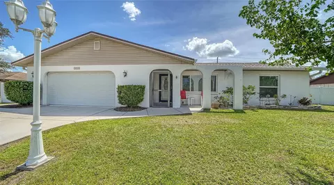 1327 Georgetowne Cir, Sarasota, FL 34232