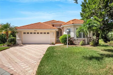 8351 Canary Palm Ct, Sarasota, FL 34238