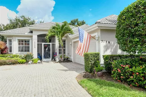 5129 Flagstone Dr, Sarasota, FL 34238
