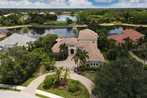7409 Wimbledon Ct, University Park, FL 34201
