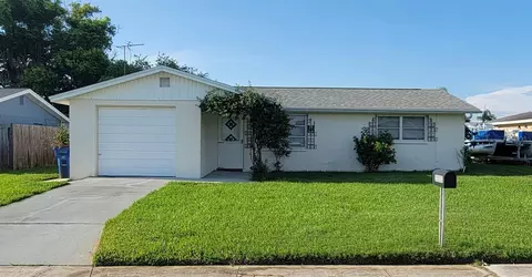 3353 Jackson Dr, Holiday, FL 34691