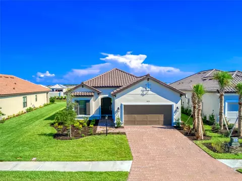 16215 Umbria Pl, Lakewood Ranch, FL 34211