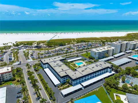 5600 Beach Way Dr #113, Sarasota, FL 34242