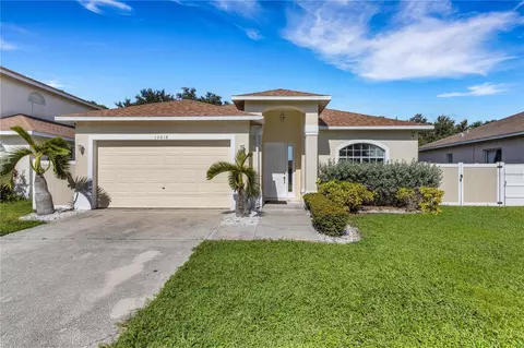 12018 85th St, Largo, FL 33773