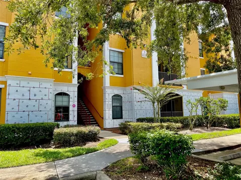 8335 38th Street Cir E #103, Sarasota, FL 34243