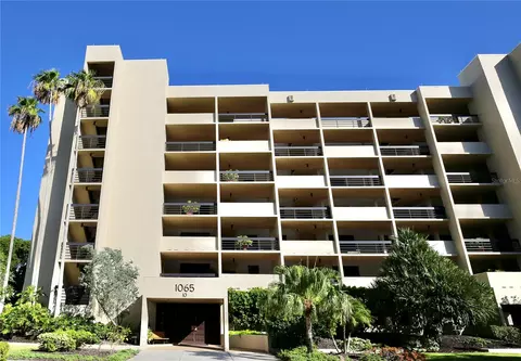 1065 Gulf Of Mexico Dr #202, Longboat Key, FL 34228