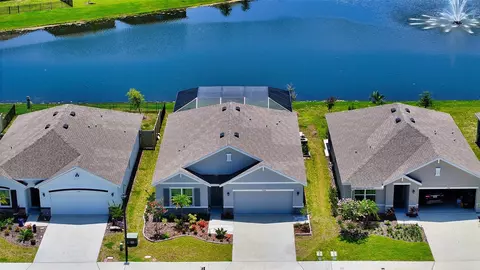 17206 Reserva Dr, Bradenton, FL 34211
