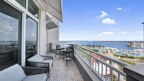 1350 Main St #1704, Sarasota, FL 34236