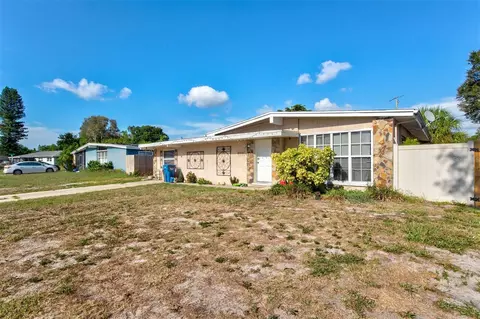 6519 Wellesley Dr, Bradenton, FL 34207