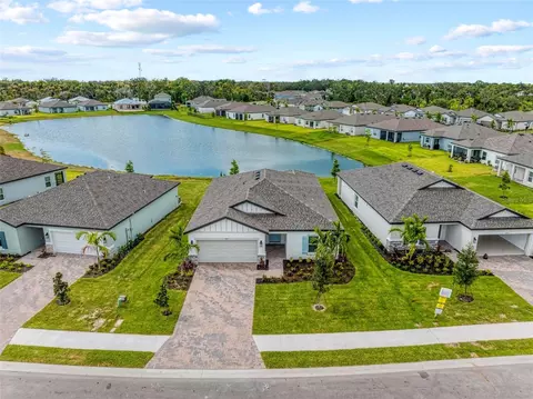 5425 Patano Loop, Palmetto, FL 34221
