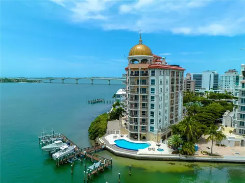 420 Golden Gate #400A, Sarasota, FL 34236