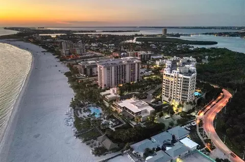 1300 Benjamin Franklin Dr #1102, Sarasota, FL 34236