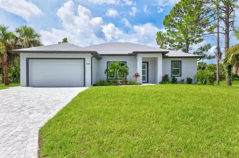 8384 Rocliff Ave, North Port, FL 34287
