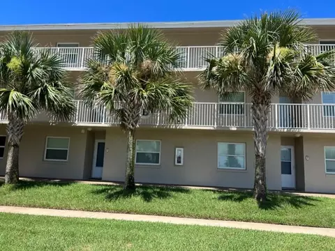 4801 Saxon Dr #B-312, New Smyrna Beach, FL 32169