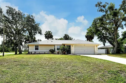 3008 Junction St, North Port, FL 34288