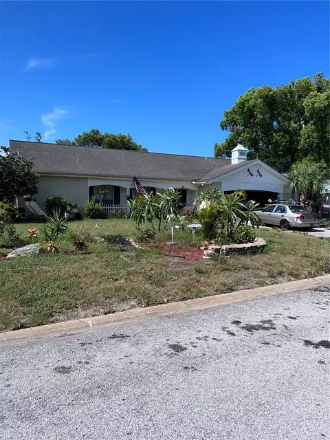 7709 Sundown Ct, Hudson, FL 34667 photo 1