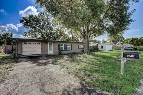 5719 23rd St W, Bradenton, FL 34207