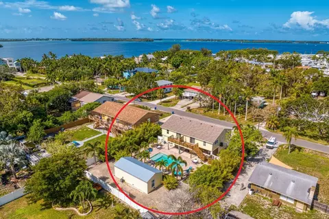 4503 4505 102nd St W, Bradenton, FL 34210
