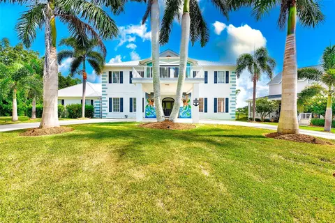 8908 Alafia Way, Riverview, FL 33578