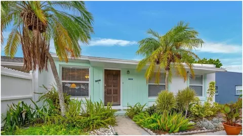3609 34th Avenue Dr W, Bradenton, FL 34205