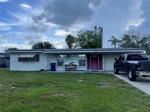 221 60th St W, Bradenton, FL 34209