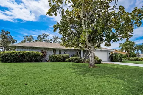 3804 Prairie Dunes Dr, Sarasota, FL 34238