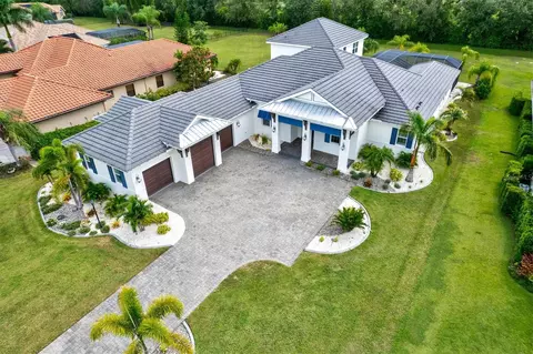 1031 143rd St NE, Bradenton, FL 34212