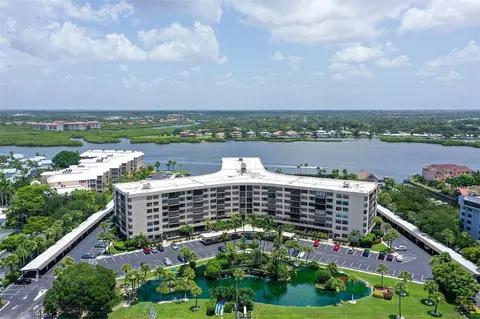 5855 Midnight Pass Rd #119, Sarasota, FL 34242