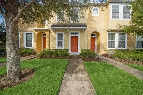 6912 Towering Spruce Dr, Riverview, FL 33578