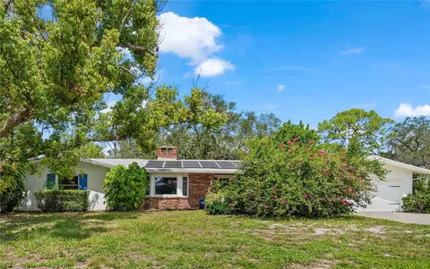 3304 Tanglewood Dr, Sarasota, FL 34239