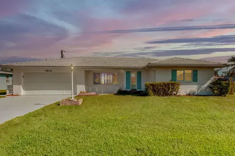 4631 Orlando Cir, Bradenton, FL 34207