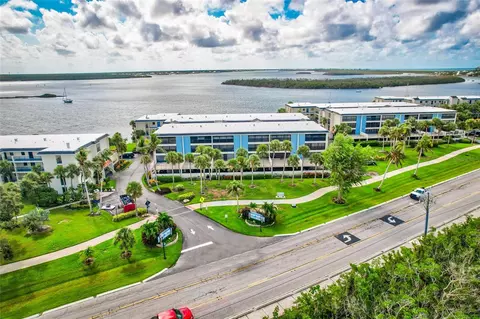1651 Beach Rd #409, Englewood, FL 34223