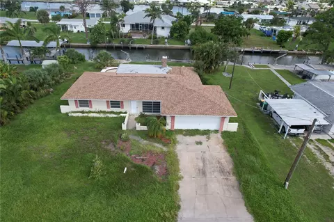 1924 Pennsylvania Ave, Englewood, FL 34224