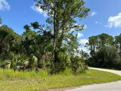 Breen Avenue, North Port, FL 34288
