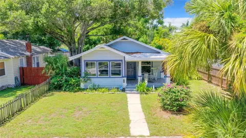2217 Quincy St S, Saint Petersburg, FL 33711