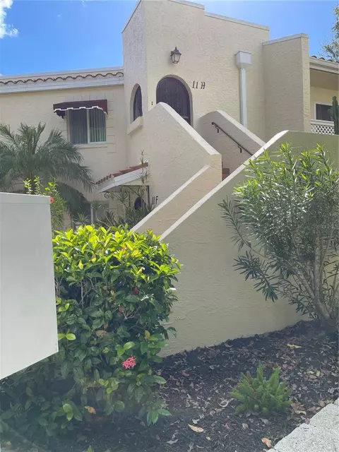 6101 34th St W #11H, Bradenton, FL 34210