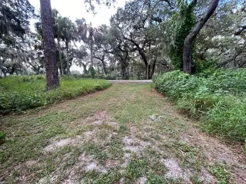 11738 Darsey Rd, Parrish, FL 34219