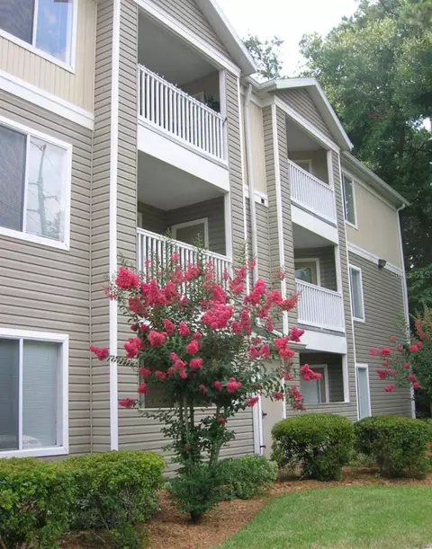 4000 SW 23rd St #5-301, Gainesville, FL 32608
