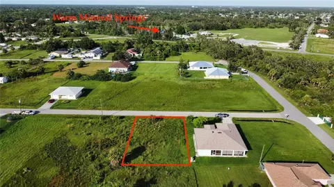 Hacienda St, North Port, FL 34287