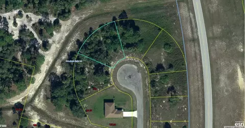 8108 N Salem Ct, Labelle, FL 33935