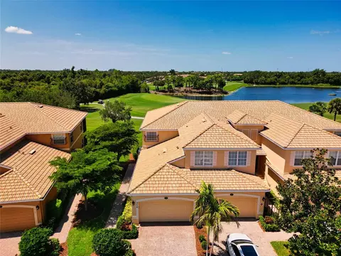 314 Winding Brook Ln #101, Bradenton, FL 34212