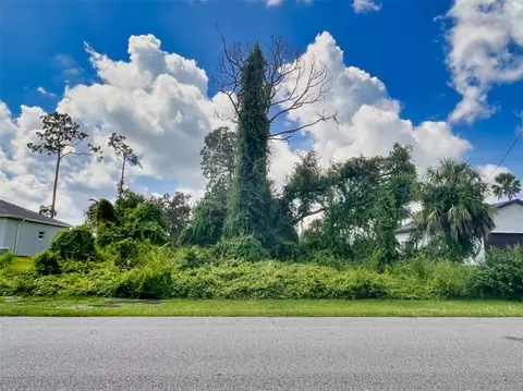 4661 Crabapple Ave, North Port, FL 34287
