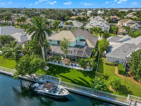 4532 Barracuda Dr, Bradenton, FL 34208