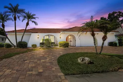 2412 Cardwell Way, Sarasota, FL 34231