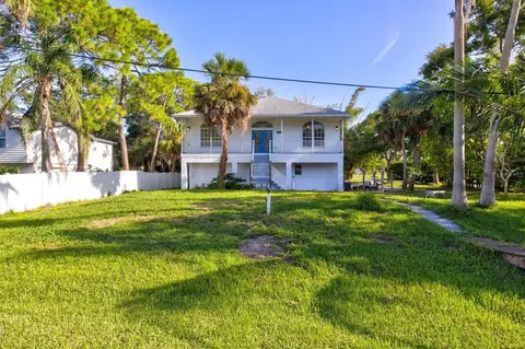 24 Park Dr, Osprey, FL 34229 photo 1