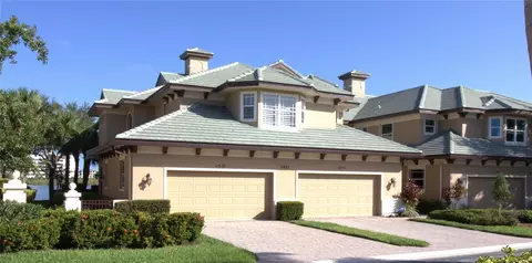 6427 Moorings Point Cir #101, Lakewood Ranch, FL 34202