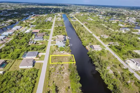 15072 Aldama Cir, Port Charlotte, FL 33981