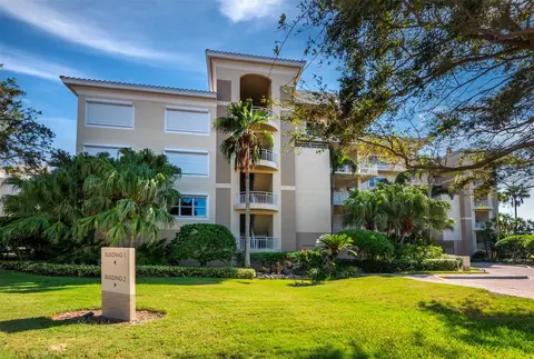 2185 Gulf Of Mexico Dr #211, Longboat Key, FL 34228