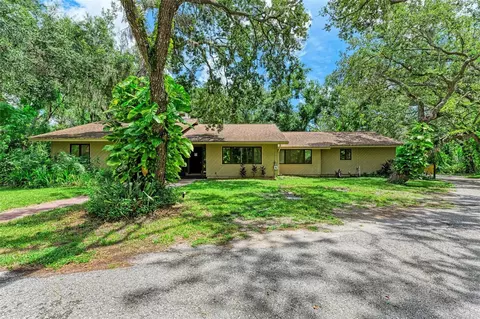3639 Aberdeen Dr, Sarasota, FL 34240